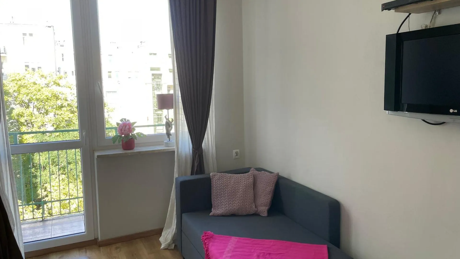 Comewa Apartments Varsovie Pologne