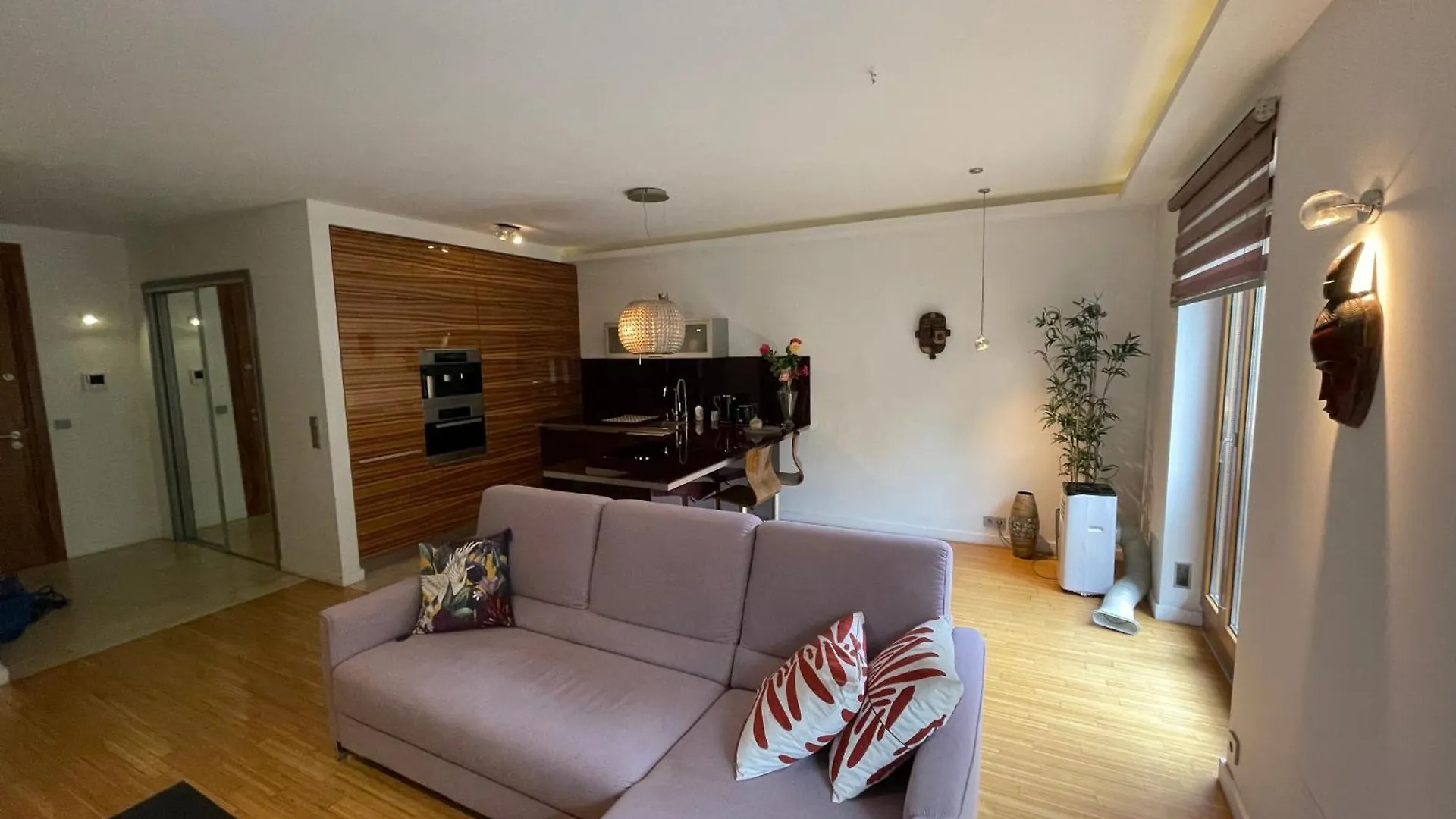Comewa Apartments Varsovia