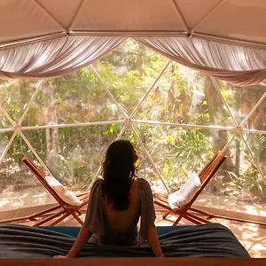 ku-kuk-glamping.quintano-roohotels.com/